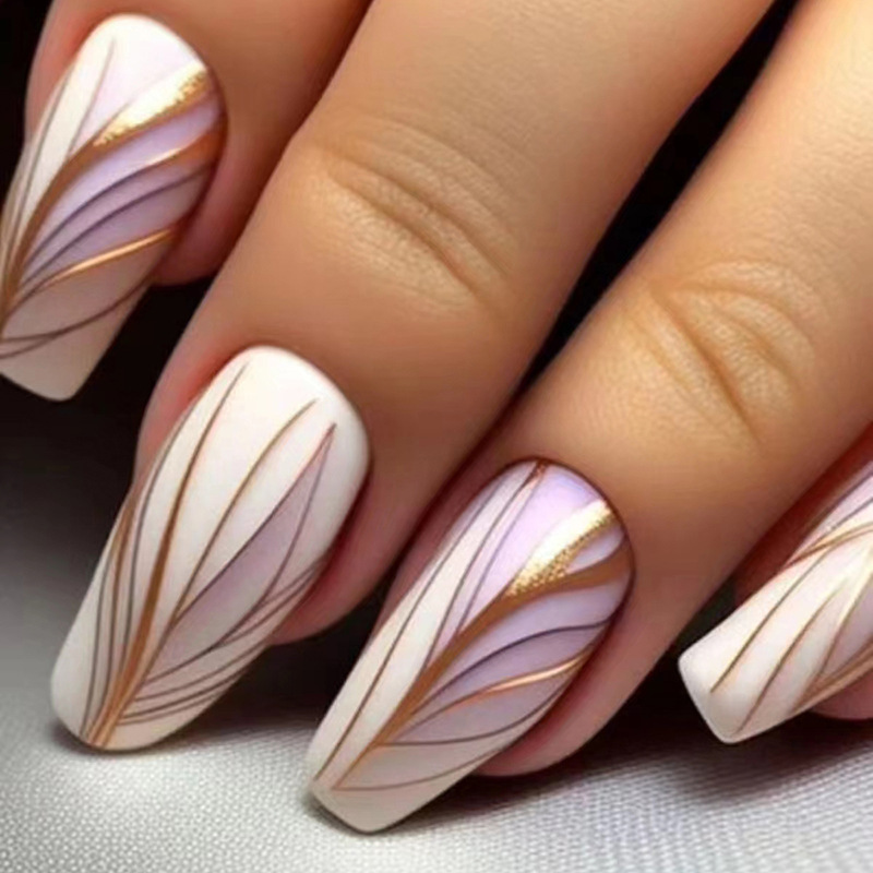 24 قطعة من الأظافر الصناعية ال - مراجعة Nail Art Jelly وسعره