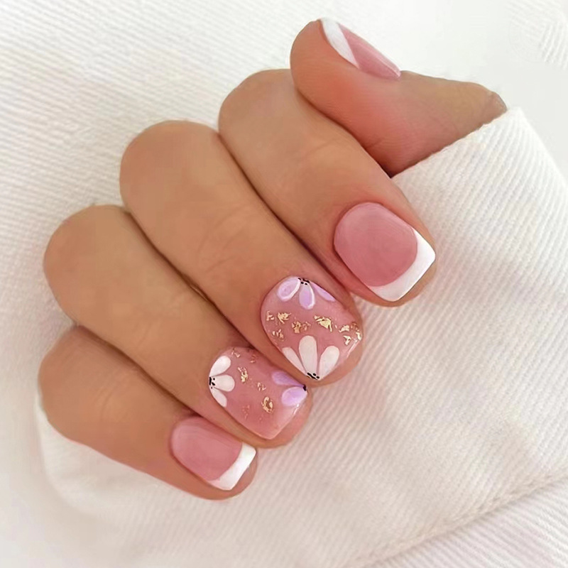 24 قطعة من الأظافر الصناعية ال - مراجعة Nail Art Jelly وسعره