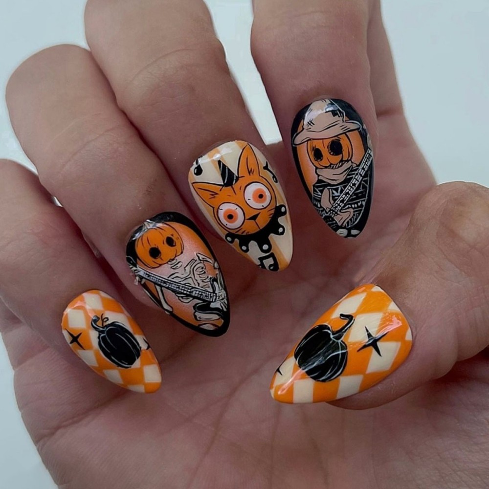 24 قطعة أظافر صناعية طويلة على - مراجعة Nail Art Vampire وسعره