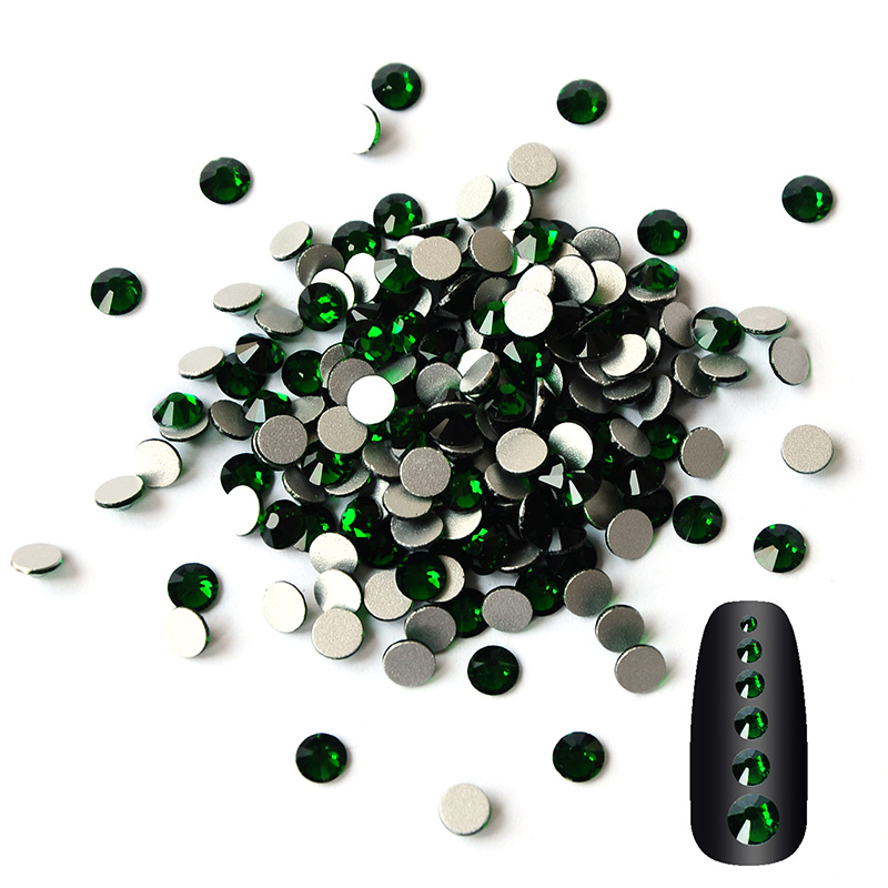 أحجار الراين الخضراء الزمردية  - مراجعة Nail Art Emerald Green وسعره
