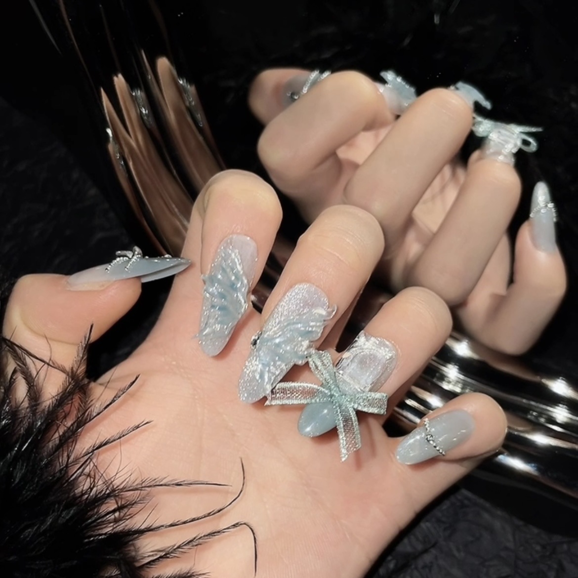 10 قطع من الأظافر الاصطناعية ا - مراجعة Nail Art Emerald وسعره