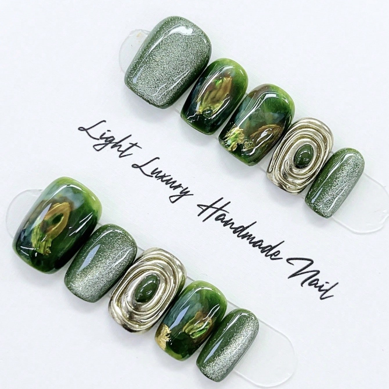 10 قطع من الأظافر الاصطناعية ا - مراجعة Nail Art Emerald وسعره